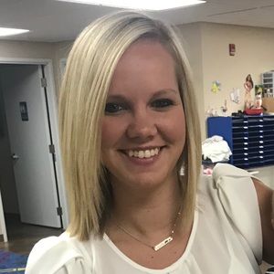 Meet your Posher, Carli